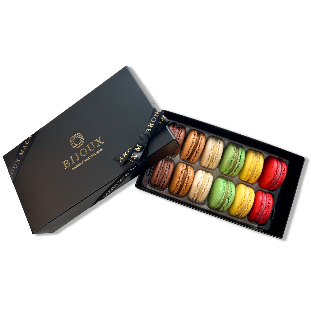 A Taste Of Paris Collection 12 Macarons Gift Box